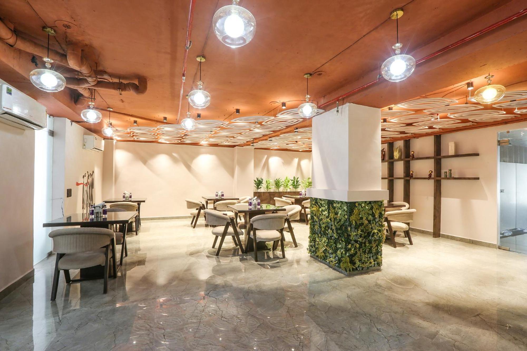 Hotel Green Lotus Luxe Gurgaon Exterior photo