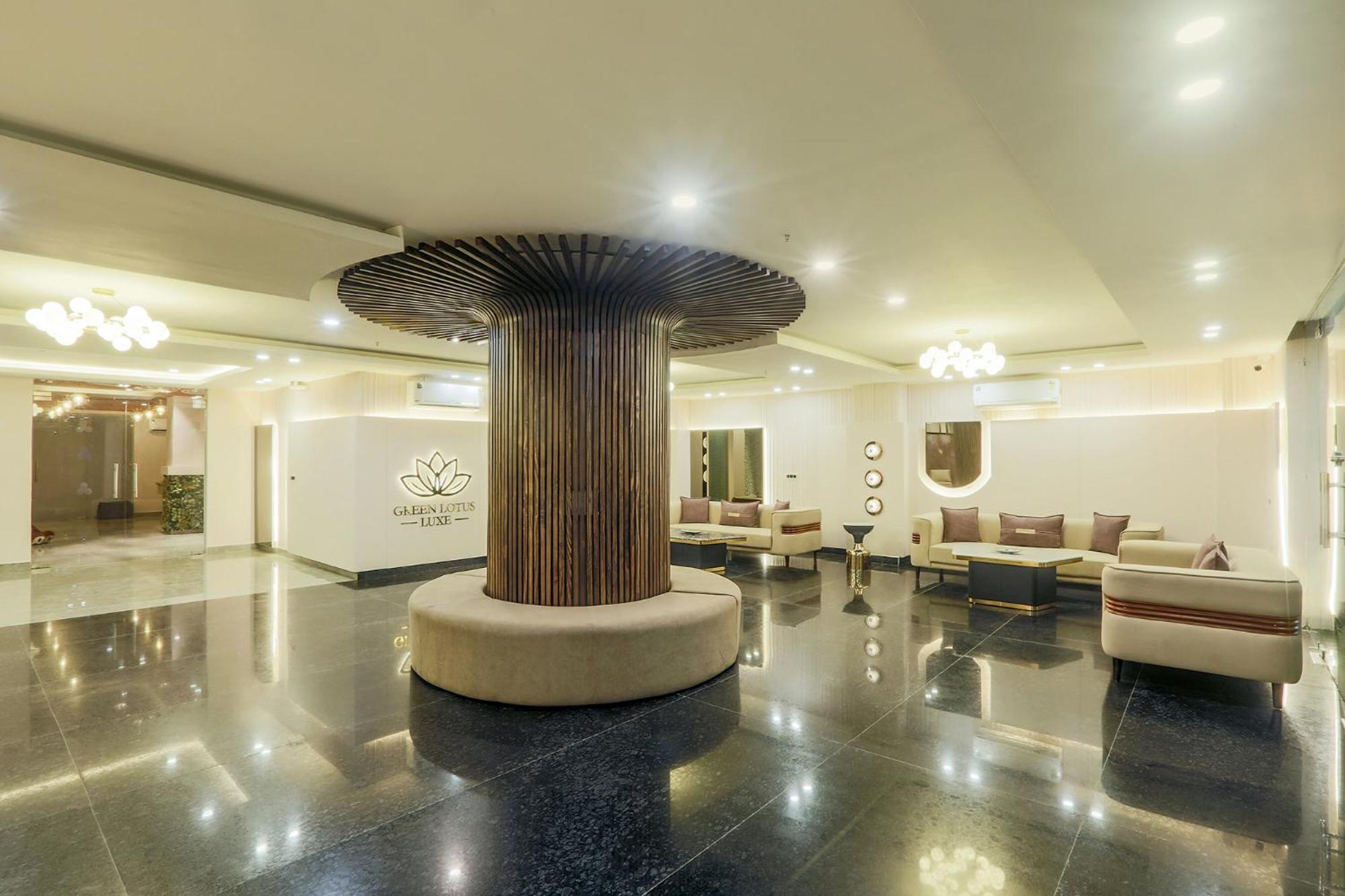 Hotel Green Lotus Luxe Gurgaon Exterior photo