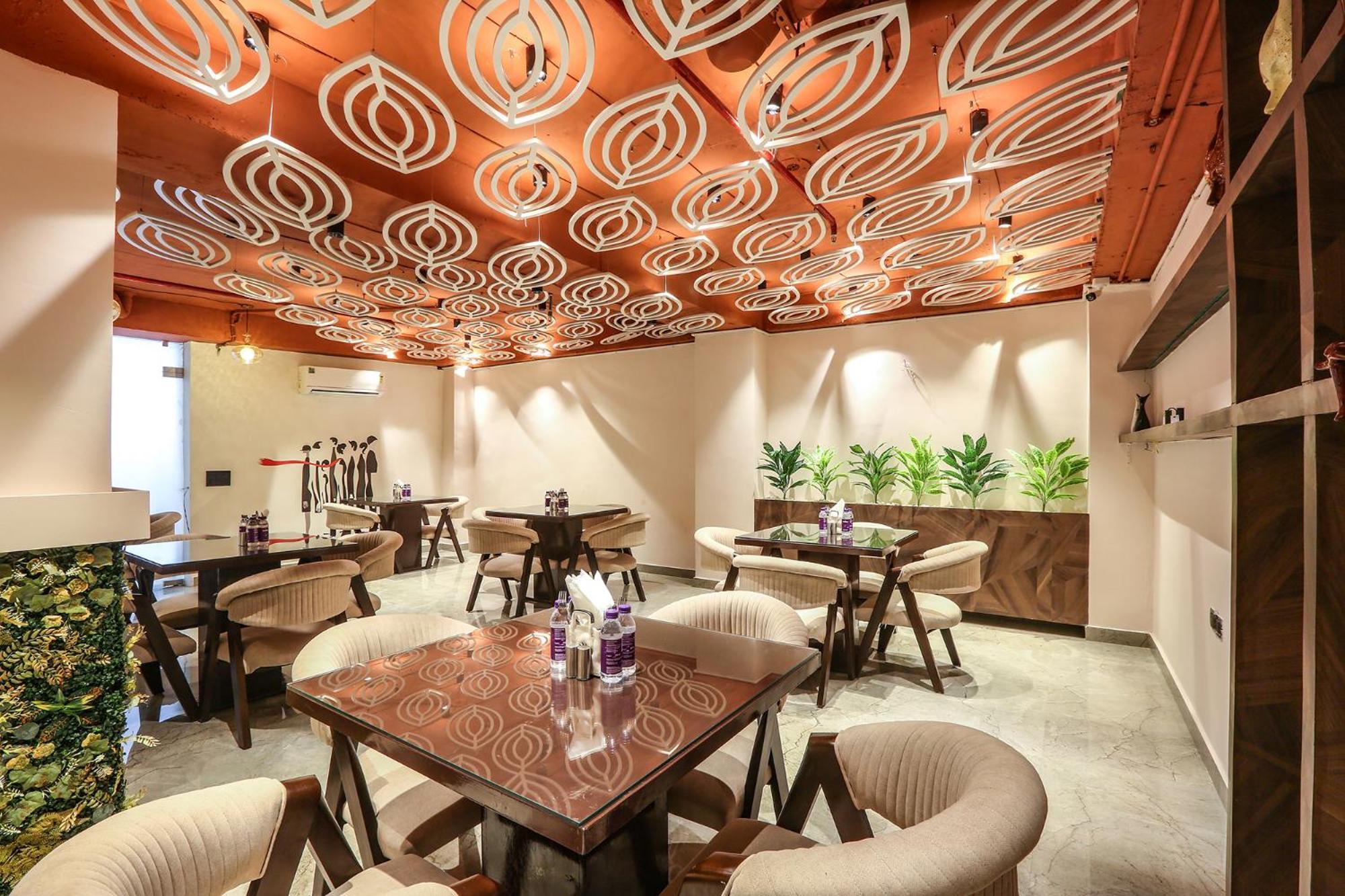 Hotel Green Lotus Luxe Gurgaon Exterior photo